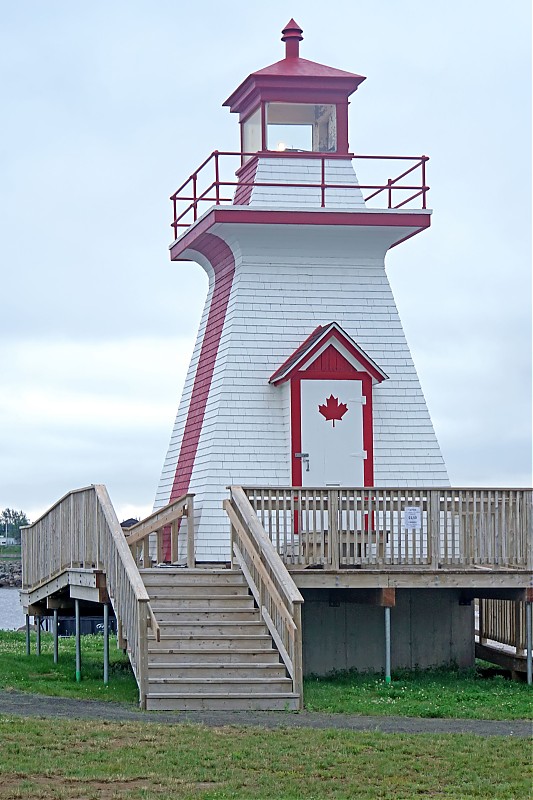 New Brunswick / Cocagne Range Front Lighthouse
Author of the photo: [url=https://www.flickr.com/photos/archer10/] Dennis Jarvis[/url]
Keywords: New Brunswick;Canada;Northumberland Strait