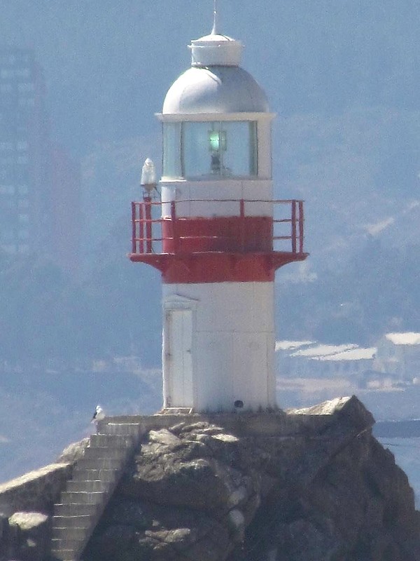 Punta Condell lighthouse
Keywords: Chile;Valparaiso;Pacific ocean