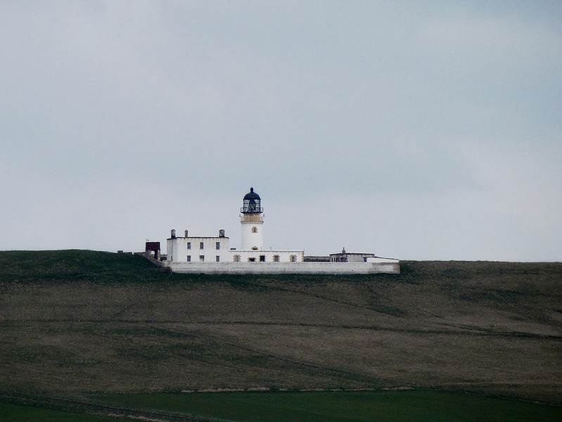 Orkney Islands / Copinsay lighthouse
View from Mainland
Keywords: Orkney islands;Scotland;United Kingdom