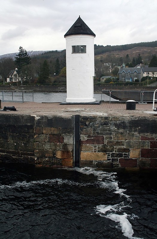 Inverness-shire / Caledonian Canal - Western entrance / Loch Linnhe / Corpach-Lock Lighthouse
Author of the photo: [url=https://www.flickr.com/photos/34919326@N00/]Fin Wright[/url]

Keywords: Scotland;Caledonian Canal;Loch Linnhe;United Kingdom