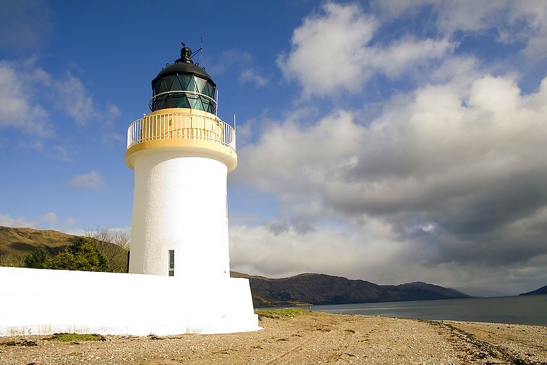 Inverness-shire / Corran Point Lighthouse
Author of the photo: [url=https://www.flickr.com/photos/34919326@N00/]Fin Wright[/url]

Keywords: Scotland;United Kingdom;Corran;Loch Linnhe