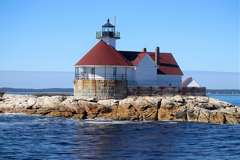 Maine / The Cuckolds lighthouse
Author of the photo: [url=https://jeremydentremont.smugmug.com/]nelights[/url]
Keywords: Maine;United States;Atlantic ocean