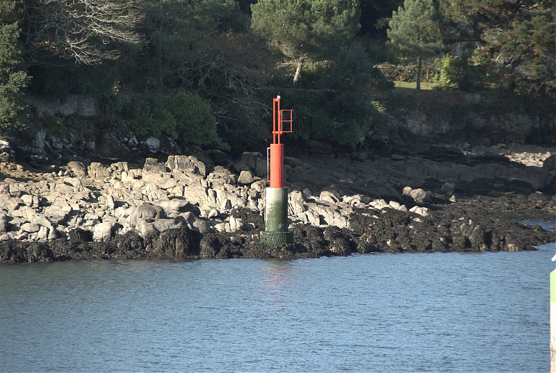 BÉNODET - Rivière Odet - Pointe de Toulgoet light
Keywords: Brittany;France;Bay of Biscay;Benodet
