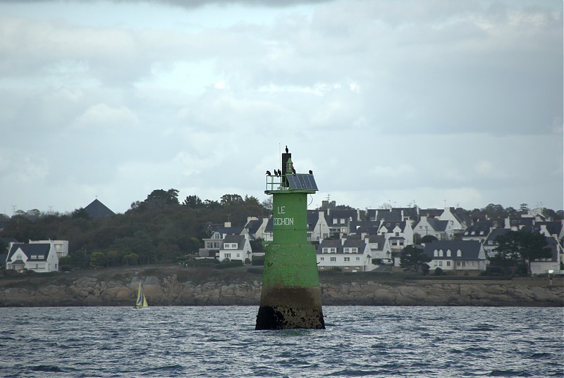 CONCARNEAU - Le Cochon light
Keywords: Bay of Biscay;France;Brittany;Offshore