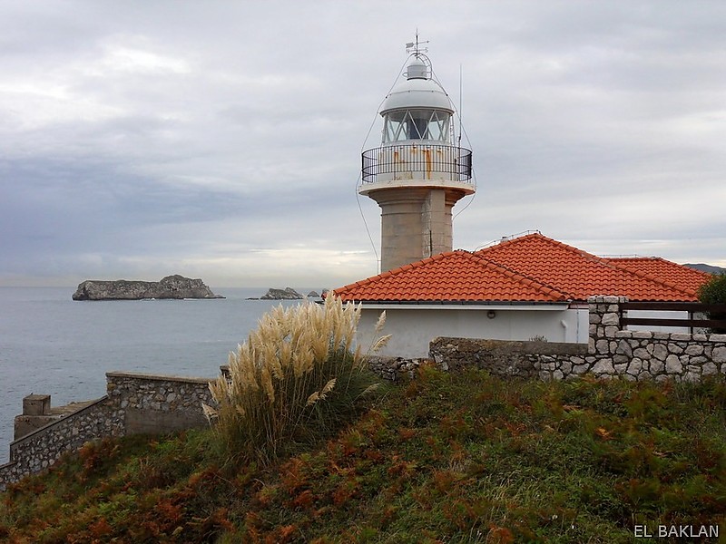 Cantabria / Punta Torco de Afuera lighthouse
AKA Suances
Keywords: Bay of Biscay;Spain;Suances