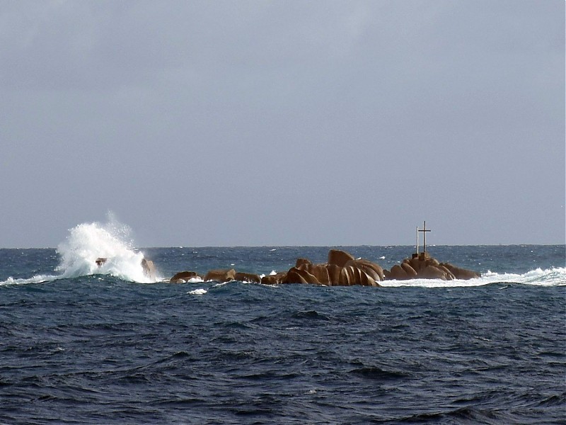 Praslin Island /  Baie Sainte Anne / Roche Boquet light
Keywords: Seychelles;Praslin;Indian ocean