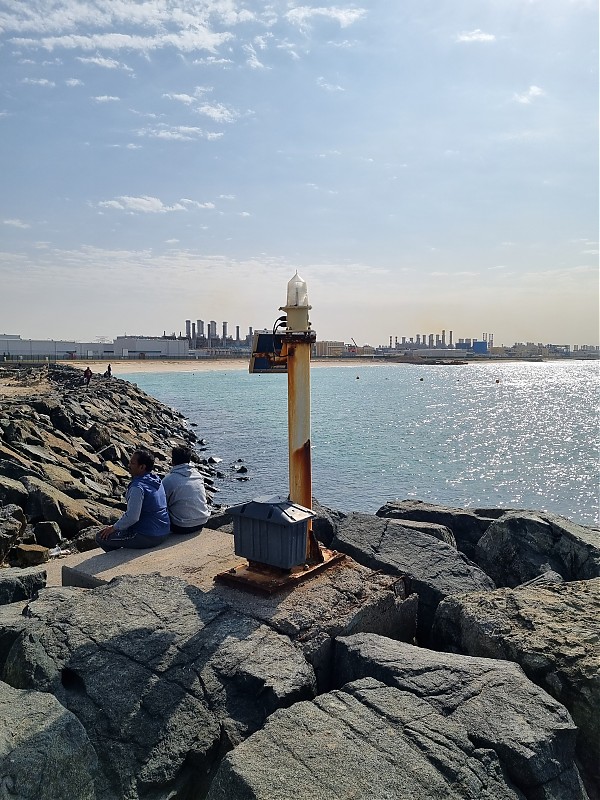 Dubai Marina /  S Breakwater Spur light
Keywords: Dubai;United Arab Emirates;Persian Gulf