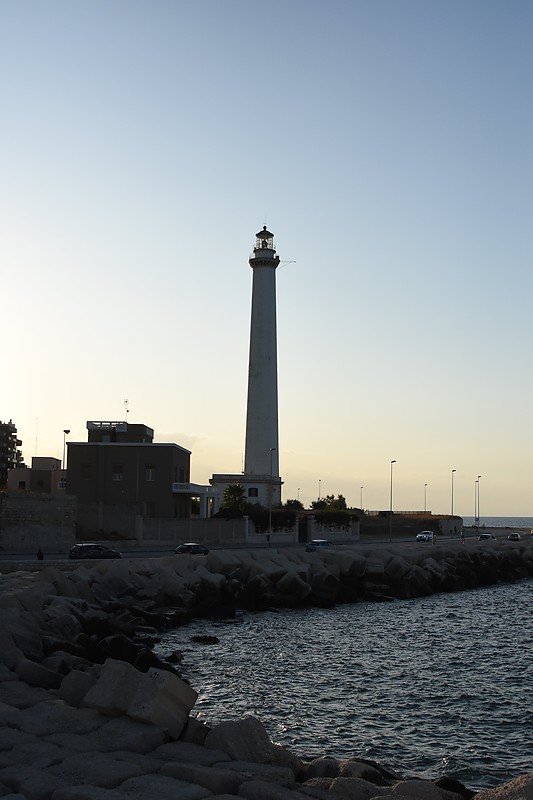 Bari / Punta San Cataldo lighthouse - sunset
Keywords: Bari;Italy;Adriatic sea;Apulia;Sunset