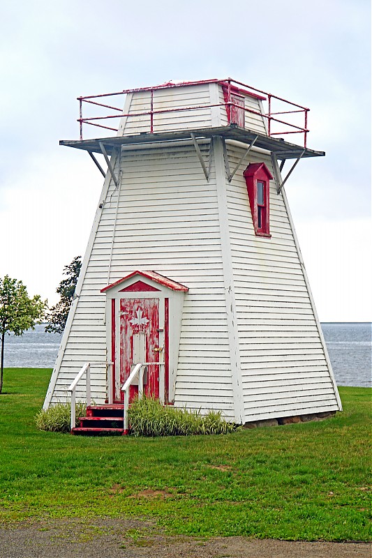 New Brunswick / Dixon Point (ex Range Front) Lighthouse
Author of the photo: [url=https://www.flickr.com/photos/archer10/]Dennis Jarvis[/url]
Keywords: New Brunswick;Canada;Northumberland Strait
