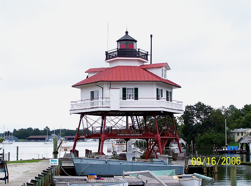 Maryland / Drum Point lighthouse
Author of the photo: [url=https://www.flickr.com/photos/bobindrums/]Robert English[/url]
Keywords: United States;Maryland;Chesapeake Bay