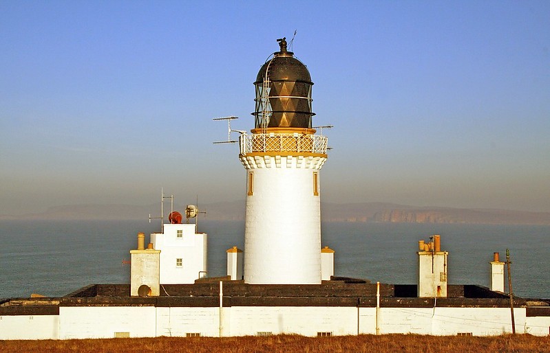 Dunnet Head lighthouse
Author of the photo: [url=https://www.flickr.com/photos/34919326@N00/]Fin Wright[/url]

Keywords: Scotland;United Kingdom;Dunnet Head;Pentland Firth