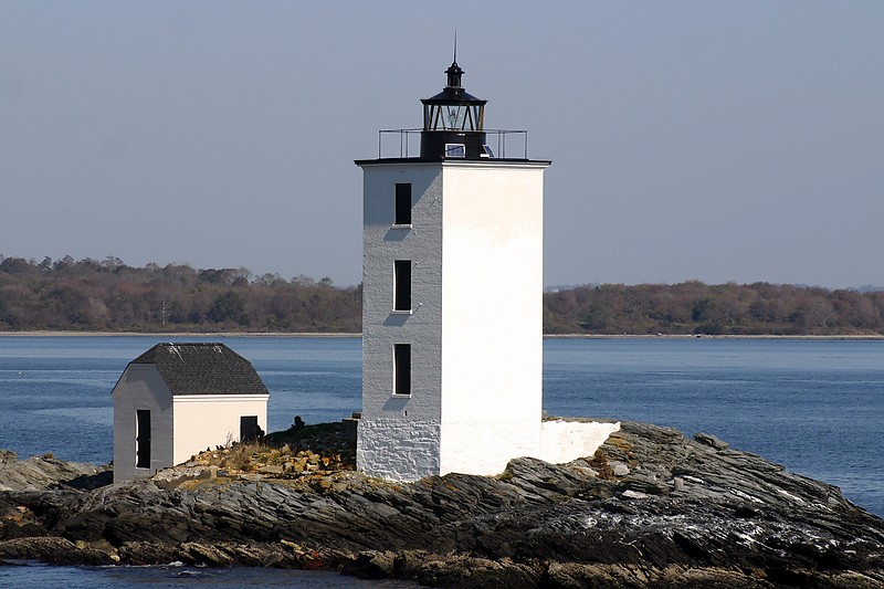 Rhode island / Dutch Island lighthouse
Author of the photo: [url=https://www.flickr.com/photos/31291809@N05/]Will[/url]
Keywords: Rhode Island;United States;Atlantic ocean;Block Island Sound