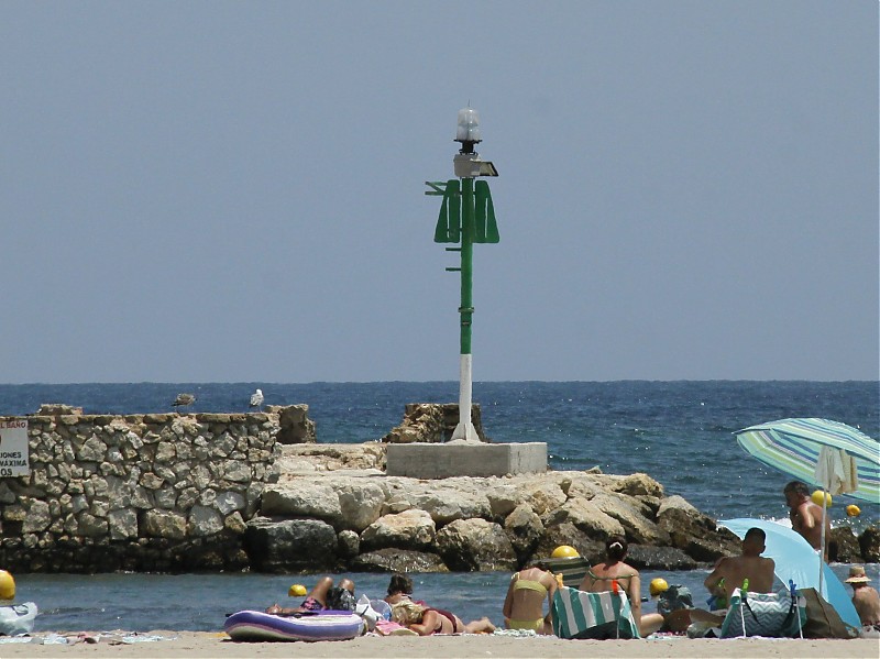 Marina Nou Fontana / Dique de encauzamiento Head light
Keywords: Marina Nou Fontana;Spain;Mediterranean sea