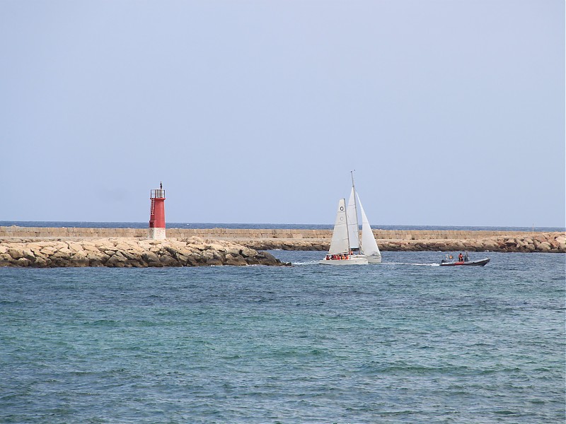 Puerto de Denia / Dique Sur Head light
Keywords: Denia;Alicante;Spain;Mediterranean sea