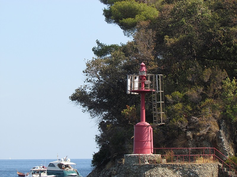 Portofino Harbour / Punta del Coppo Light
Keywords: Portofino;Gulf of Genoa;Italy