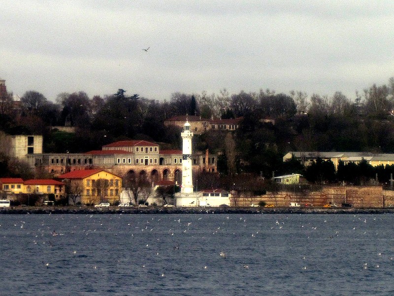 Istanbul / Ahirkapi lighthouse
Keywords: Istanbul;Turkey;Bosphorus