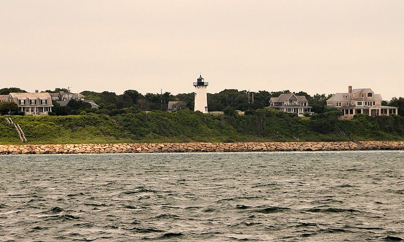 Massachusetts / East Chop lighthouse
Author of the photo: [url=https://www.flickr.com/photos/lighthouser/sets]Rick[/url]
Keywords: United States;Massachusetts;Atlantic ocean
