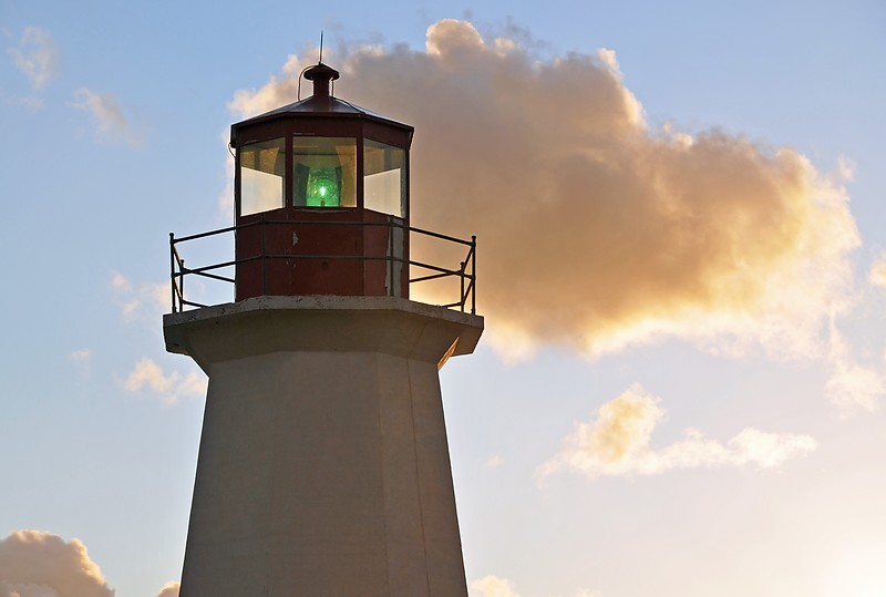 Nova Scotia / Enragee Point Lighthouse - lantern
Author of the photo: [url=https://www.flickr.com/photos/archer10/] Dennis Jarvis[/url]
Keywords: Nova Scotia;Canada;Gulf of Saint Lawrence;Lantern