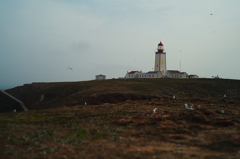 Berlenga lighthouse
Author of the photo [url=https://www.flickr.com/photos/vozorom/]vozorom[/url]
Keywords: Berlenga;Portugal;Atlantic ocean