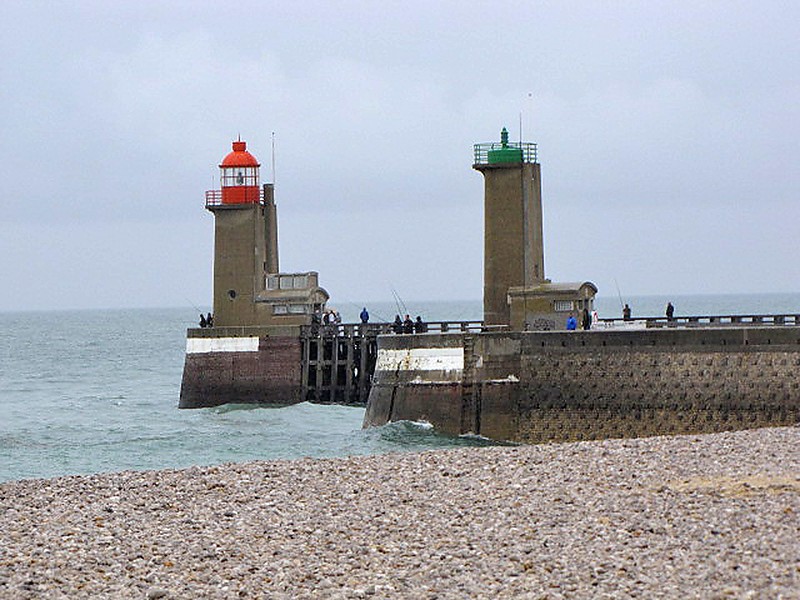 Normandy / Fecamp / Jetee Sud (green) and Jetee Nord (red) lighthouses
Author of the photo: [url=https://www.flickr.com/photos/21475135@N05/]Karl Agre[/url]                
Keywords: Normandy;Fecamp;France;English channel