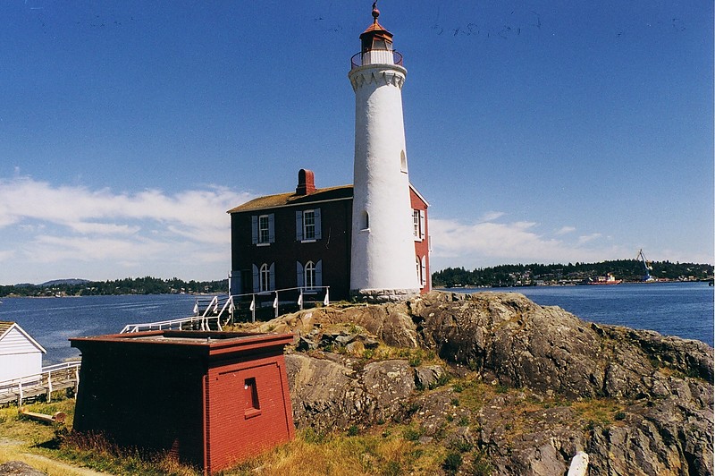 British Columbia / Vancouver Island / Fisgard Lighthouse
Author of the photo: [url=https://www.flickr.com/photos/larrymyhre/]Larry Myhre[/url]
Keywords: Victoria;Canada;British Columbia
