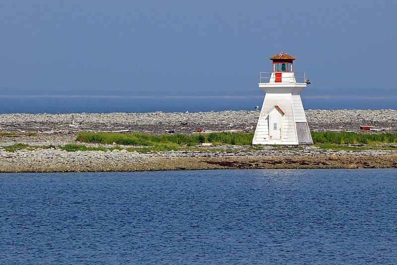 Nova Scotia / Fisherman's Harbour Lighthouse
Author of the photo: [url=https://www.flickr.com/photos/archer10/]Dennis Jarvis[/url]
Keywords: Nova Scotia;Canada;Atlantic ocean
