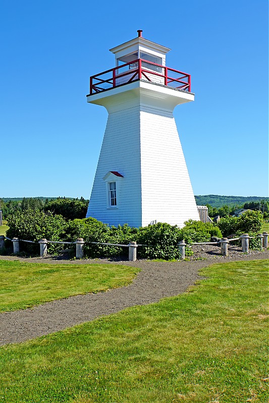Nova Scotia / Five Islands Lighthouse
also known as Sand Point
Author of the photo: [url=https://www.flickr.com/photos/archer10/] Dennis Jarvis[/url]
Keywords: Nova Scotia;Canada;Bay of Fundy