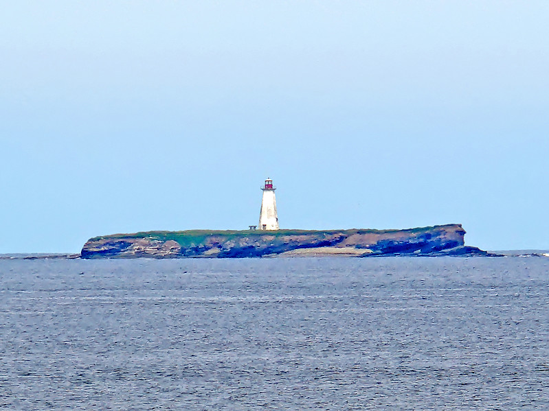 Nova Scotia / Cape Breton Island / Flint Island lighthouse 
Author of the photo: [url=https://www.flickr.com/photos/archer10/]Dennis Jarvis[/url]
Keywords: Nova Scotia;Canada;Cape Breton;Atlantic ocean