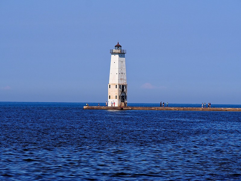 Michigan / Frankfort North Breakwater lighthouse
Author of the photo: [url=https://www.flickr.com/photos/selectorjonathonphotography/]Selector Jonathon Photography[/url]

Keywords: Michigan;United States;Lake Michigan