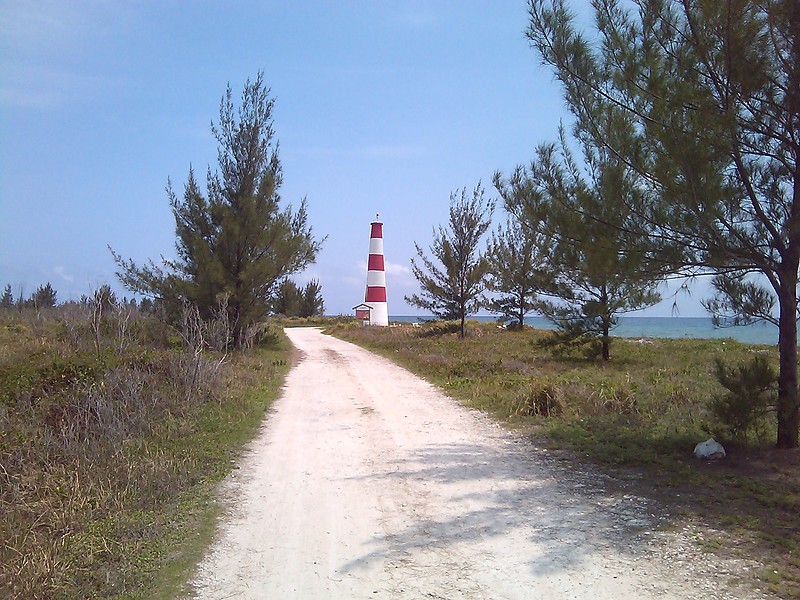 Pinder's Point lighthouse
Keywords: Bahamas;Freeport;Atlantic ocean