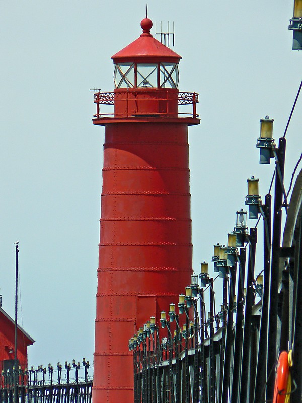 Michigan / Lake Michigan / Grand Haven / South Pier Inner Lighthouse
Author of the photo: [url=https://www.flickr.com/photos/8752845@N04/]Mark[/url]
Keywords: Michigan;Lake Michigan;Grand Haven;United states