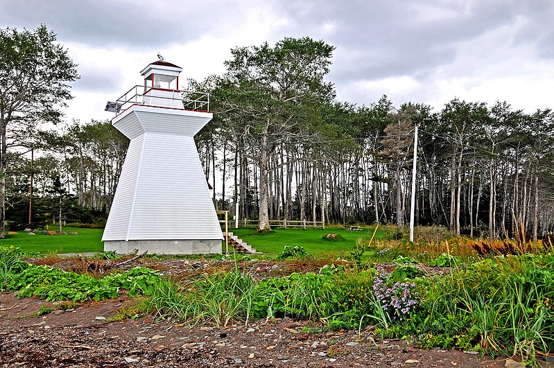 Nova Scotia / Grandique Point Lighthouse
Author of the photo: [url=https://www.flickr.com/photos/archer10/] Dennis Jarvis[/url]
Keywords: Atlantic ocean;Canada;Nova Scotia