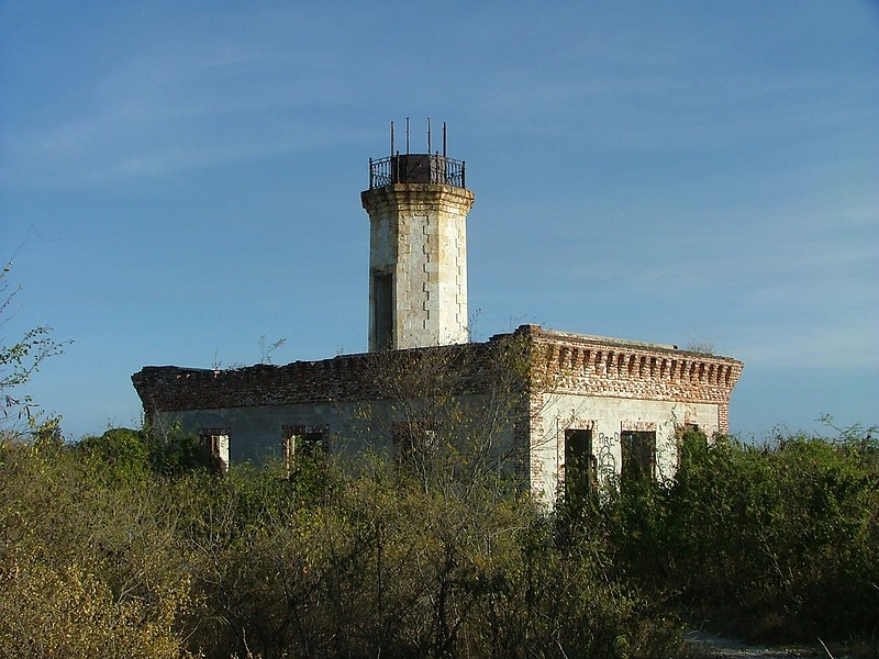 Guanica lighthouse
Author of the photo: [url=https://www.flickr.com/photos/larrymyhre/]Larry Myhre[/url]
Keywords: Puerto Rico;Caribbean sea