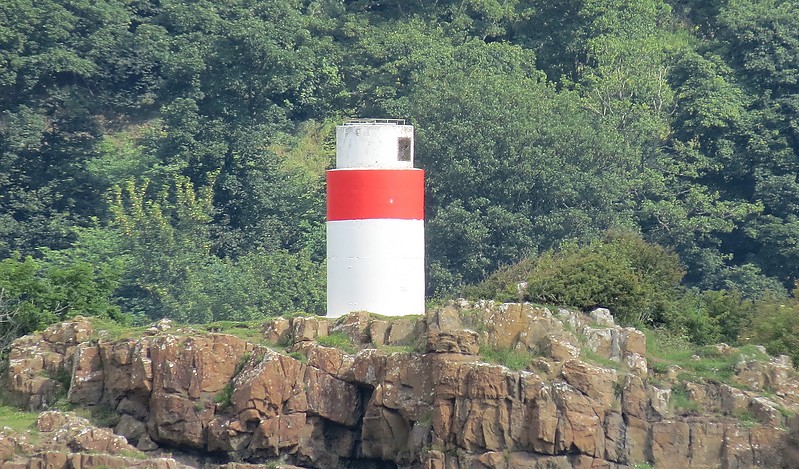 Hawkcraig Point Front Range Lighthouse
Author of the photo: [url=https://www.flickr.com/photos/21475135@N05/]Karl Agre[/url]
Keywords: Scotland;United Kingdom;Firth of Forth