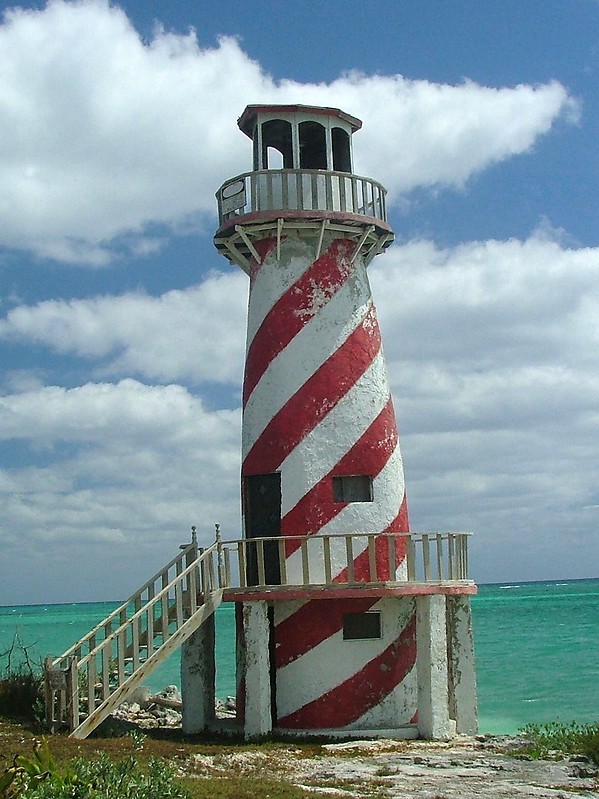 High Rock faux lighthouse
Author of the photo: [url=https://www.flickr.com/photos/larrymyhre/]Larry Myhre[/url]
Keywords: Bahamas;Faux