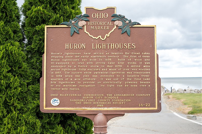 Ohio / Huron Harbor lplate
Author of the photo: [url=https://www.flickr.com/photos/selectorjonathonphotography/]Selector Jonathon Photography[/url]
Keywords: Lake Erie;Huron Harbor;United States;Ohio;Plate