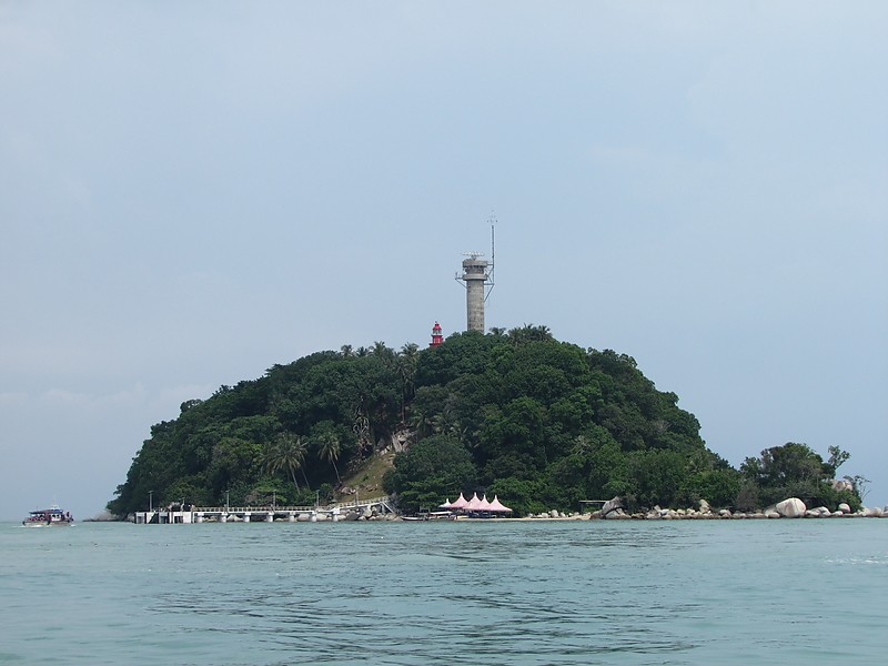 Malacca / Pulau Undan lighthouse and Radar Tower
Keywords: Malacca;Malaysia;Strait of Malacca;Vessel Traffic Service