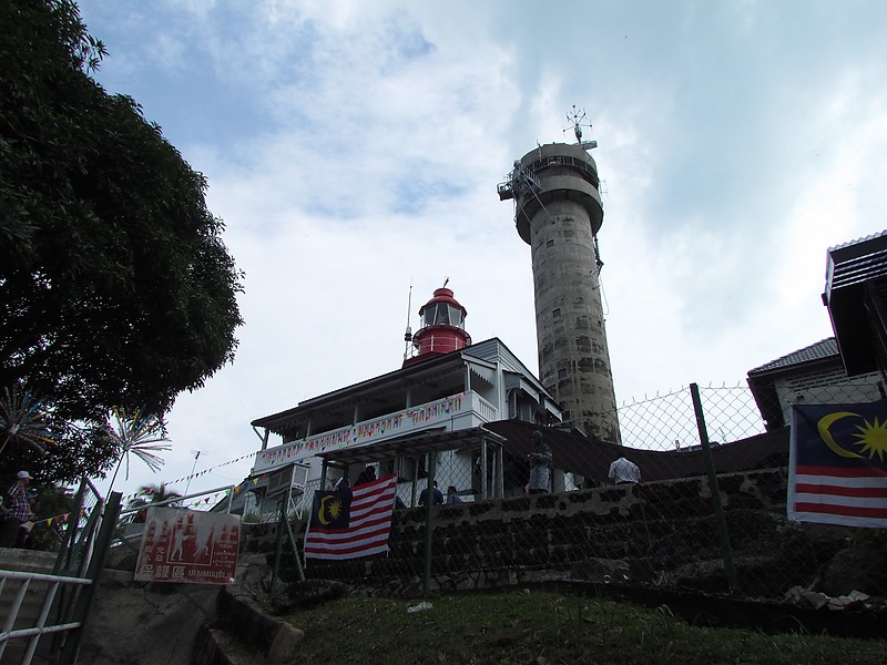 Malacca / Pulau Undan lighthouse and Radar Tower
Keywords: Malacca;Malaysia;Strait of Malacca;Vessel Traffic Service