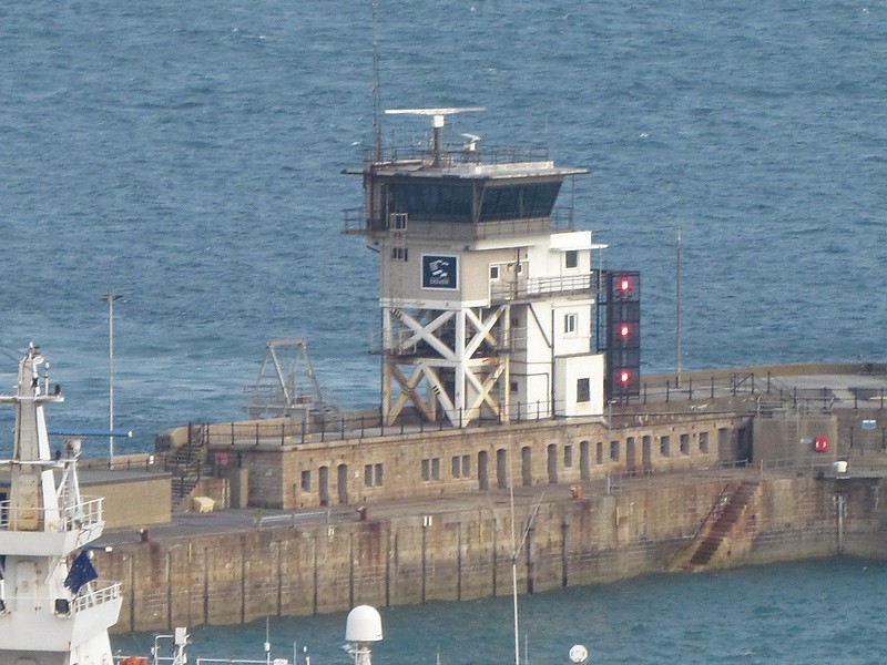 Dover Vessel Traffic Service tower 
Keywords: Dover;England;United Kingdom;English channel;Vessel Traffic Service
