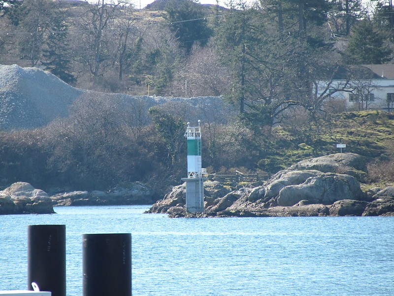 Victoria / Berens Island SE Point light
Keywords: Victoria;Canada;British Columbia