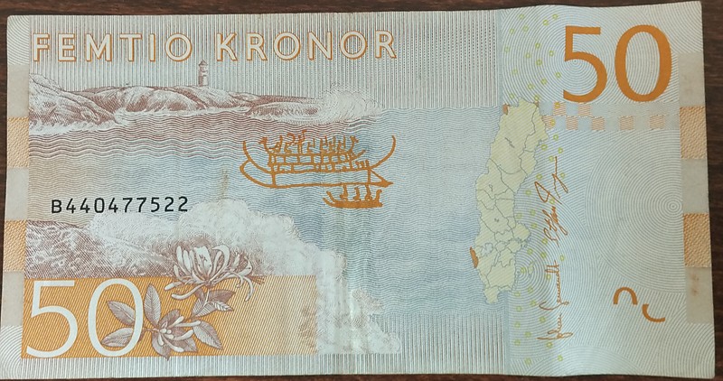Bissen Lighthouse at new 50 SEK banknote
Keywords: banknote