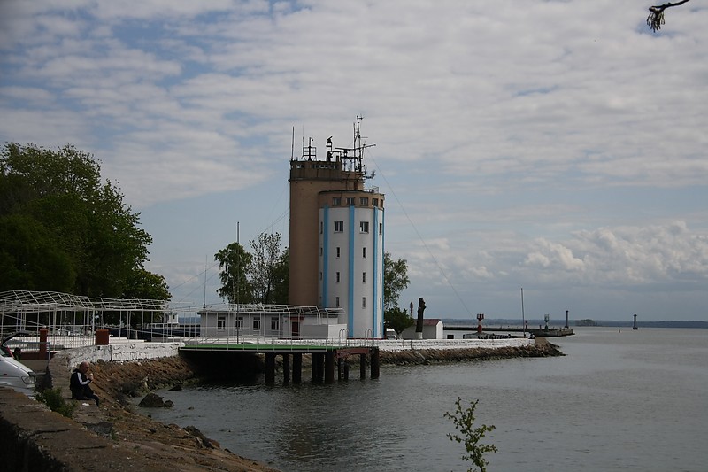 Kaliningrad / Old Baltyisk VTS tower
Keywords: Baltiysk;Russia;Baltic sea;Vessel Traffic Service