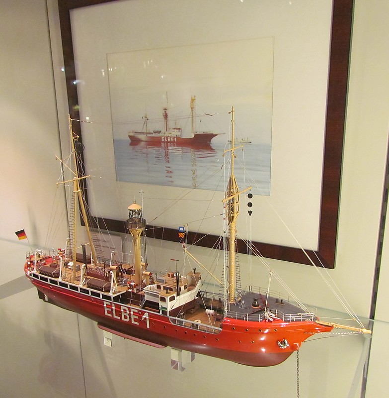 Hamburg Maritime Museum / Model of lightship Elbe 1
Keywords: Museum;Hamburg;Germany