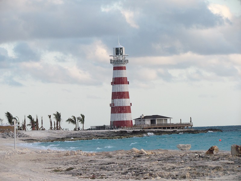 Ocean Cay lighthouse
MSC Cruises resort
Keywords: Bahamas;Atlantic ocean