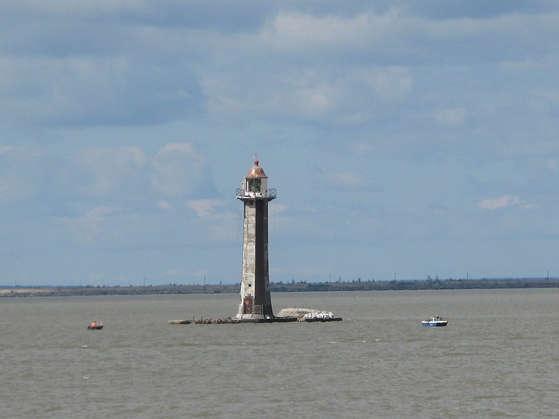 Saint-Petersburg / Morskoy Kanal Front lighthouse
Front lt of Saint-Petersburg Channel
Keywords: Saint-Petersburg;Gulf of Finland;Russia;Offshore