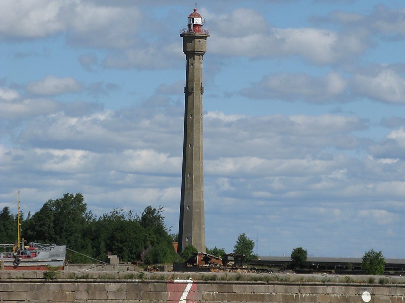 Saint-Petersburg / Lomonosovskiy Kanal lighthouse
Keywords: Kronshtadt;Russia;Gulf of Finland