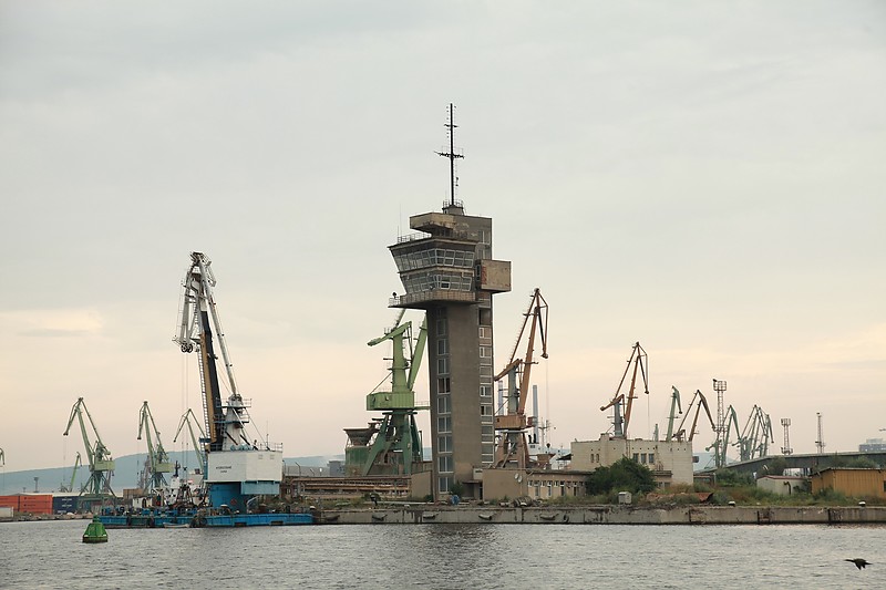Varna lake / Traffic tower and Signal Station
Keywords: Varna;Bulgaria;Black sea;Vessel Traffic Service