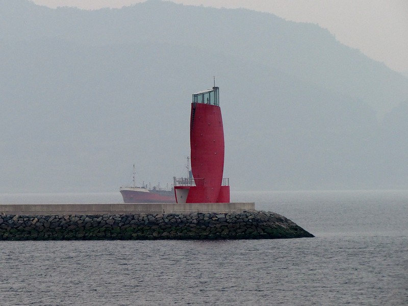 Yeosu New Port North Breakwater lighthouse
Keywords: Yeosu;South Korea;Bay of Suncheon