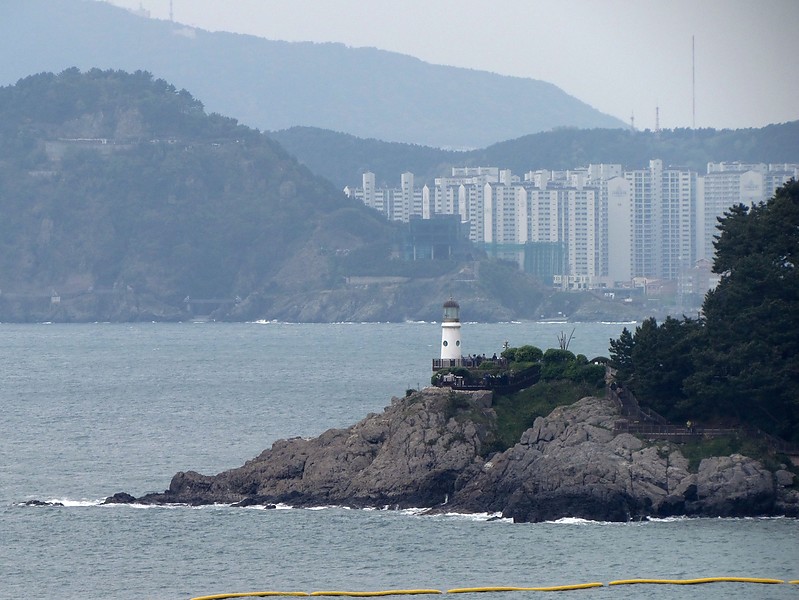 Busan / Dongbaek Park Faux lighthouse
Keywords: Busan;South Korea;Korea Strait;Faux