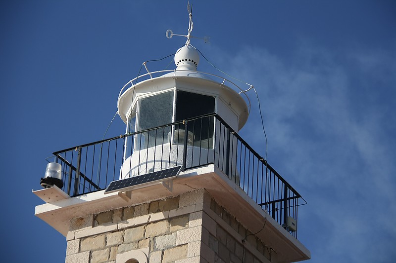 Makarska / Sv Petar lighthouse - lantern
Keywords: Makarska;Croatia;Adriatic sea;Lantern